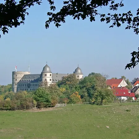 Spacious Holiday Home Near The Woods In Husen Lichtenau (Westphalia)